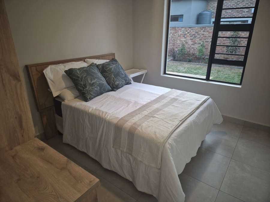 To Let 3 Bedroom Property for Rent in Van Der Hoff Park North West